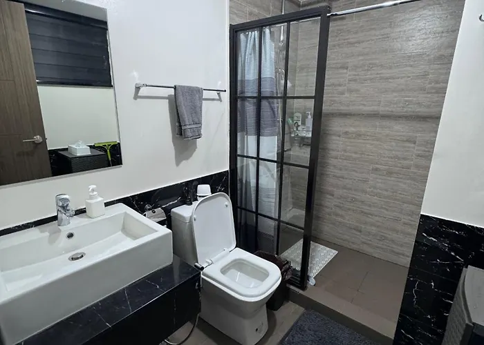 Aparthotel New 1 Bedroom Next To Robinsons Galleria With 200mbps Internet *